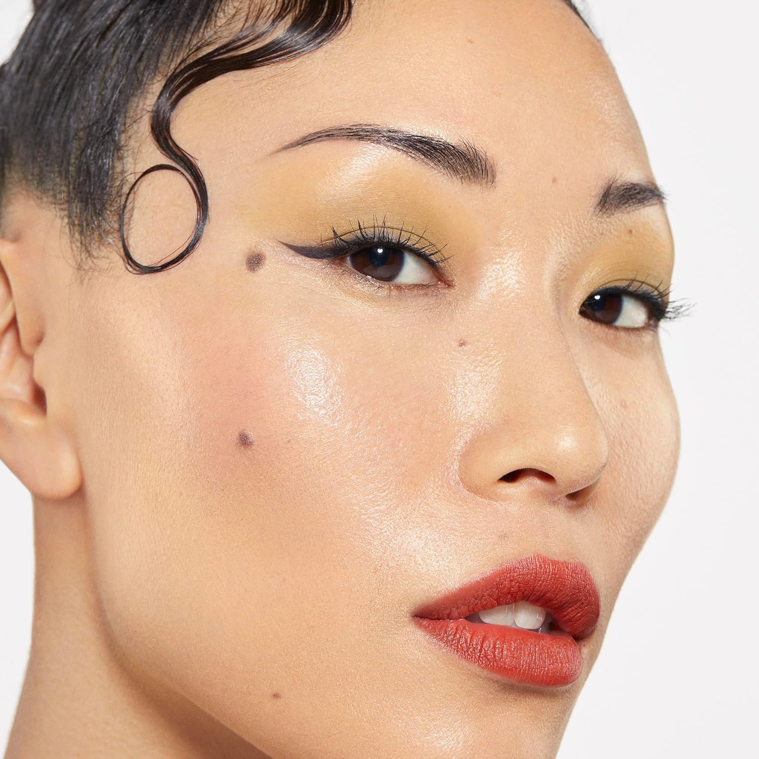 Smashbox Photo Finish Illuminate Glow Makeup Primer | Luminous, Long Lasting, Hydrating, Vegan