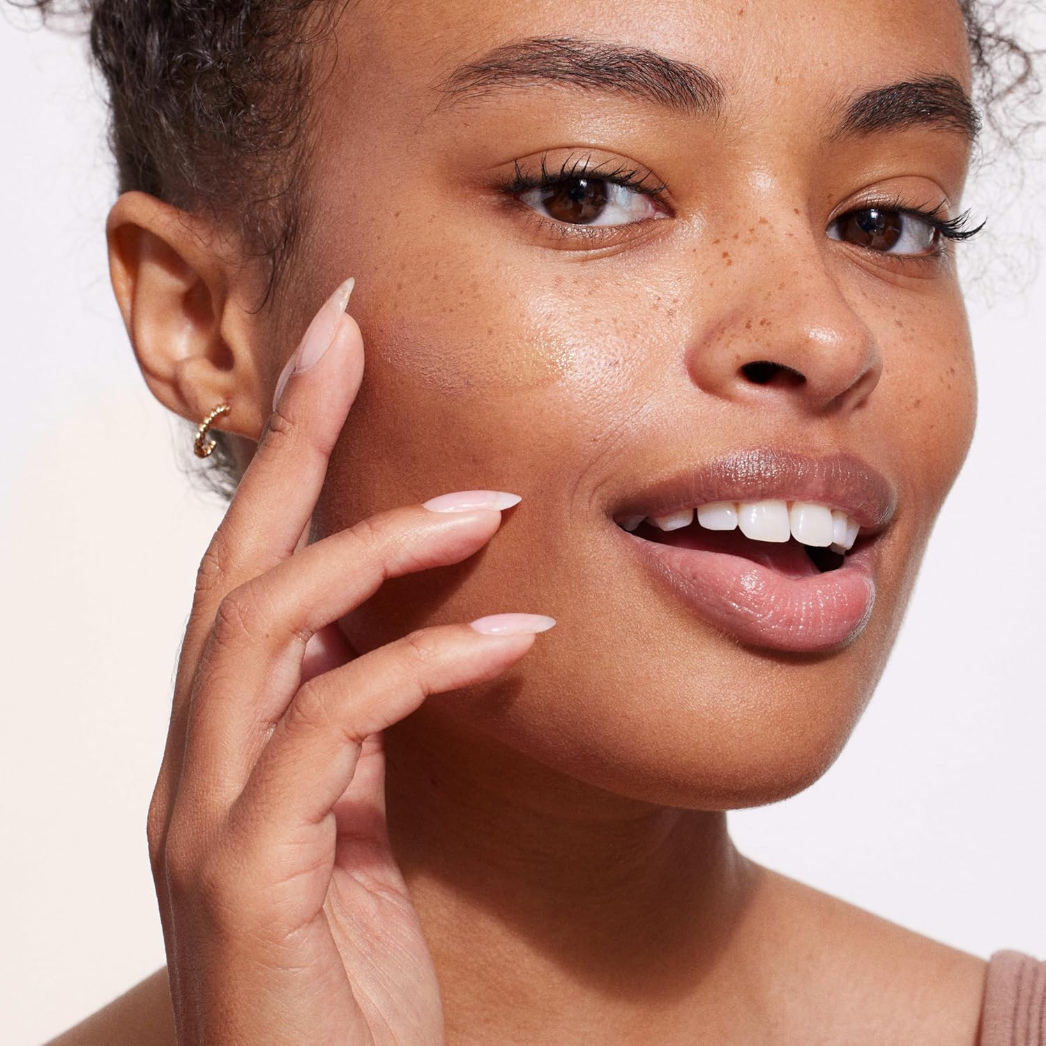 Neutrogena Purescreen+ Tinted Sunscreen for Face with SPF 30, Broad Spectrum Mineral with Vitamin E