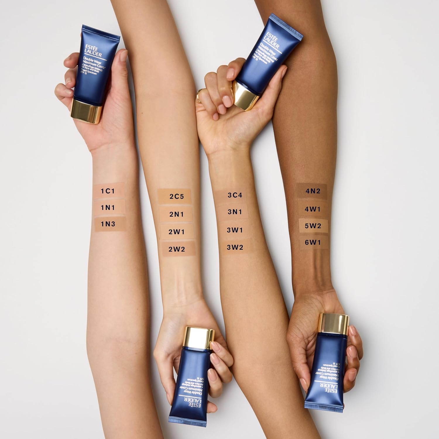 Estée Lauder Double Wear 24-Hour Maximum Cover Camouflage Foundation for Face and Body SPF 15