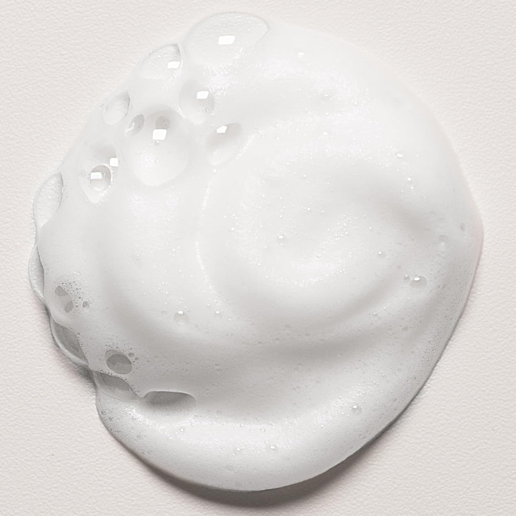 Davines OI Soufflé Perfect for Fine Hair, Liquid-to-Foam Leave-In For Fuller and Shinier Silky Hair